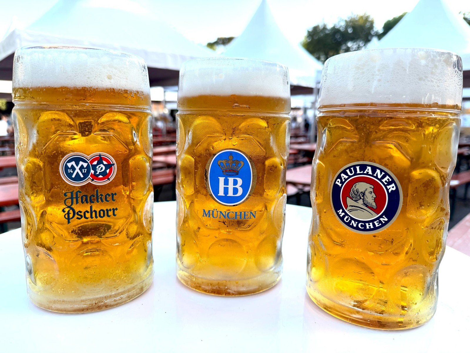 ハッカー・プショール、ホフブロイ(HB München)、パウラーナーのビールジョッキ