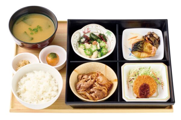 やよい軒「秋の季節御膳」