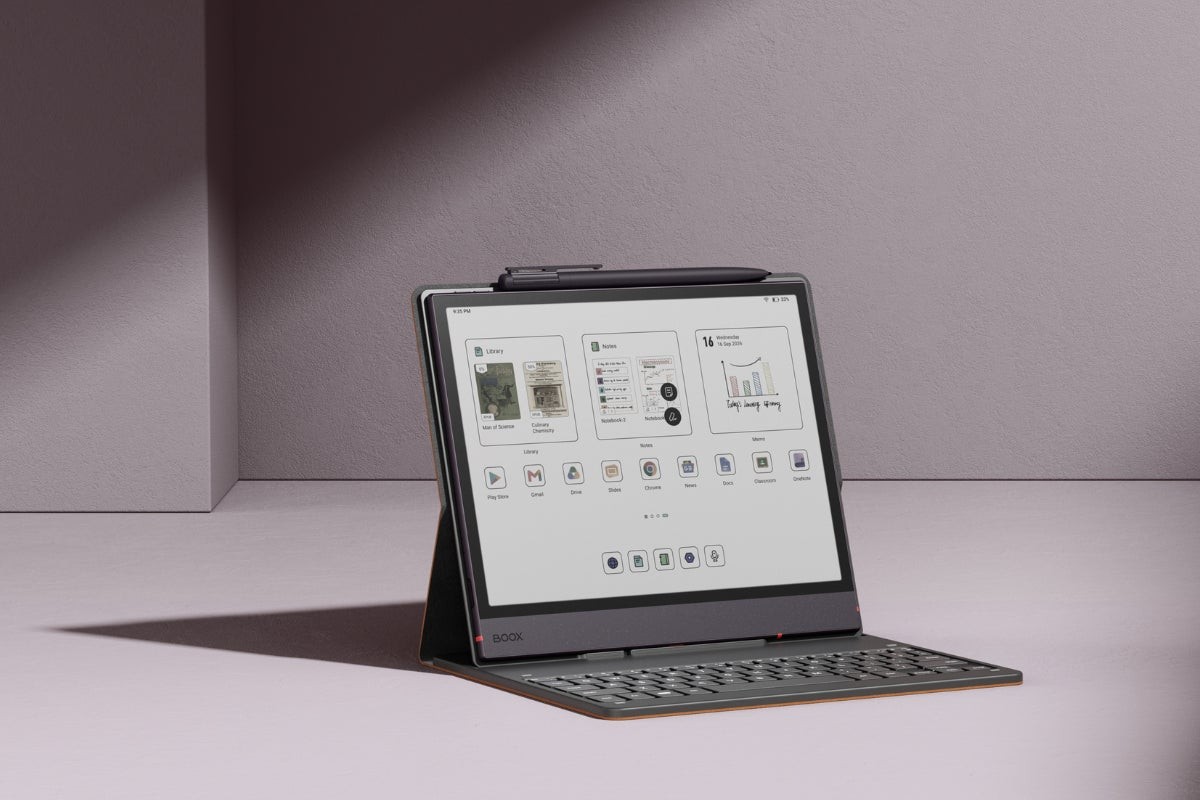 BOOX NoteAir6Cと別売のマグネット式キーボードカバー