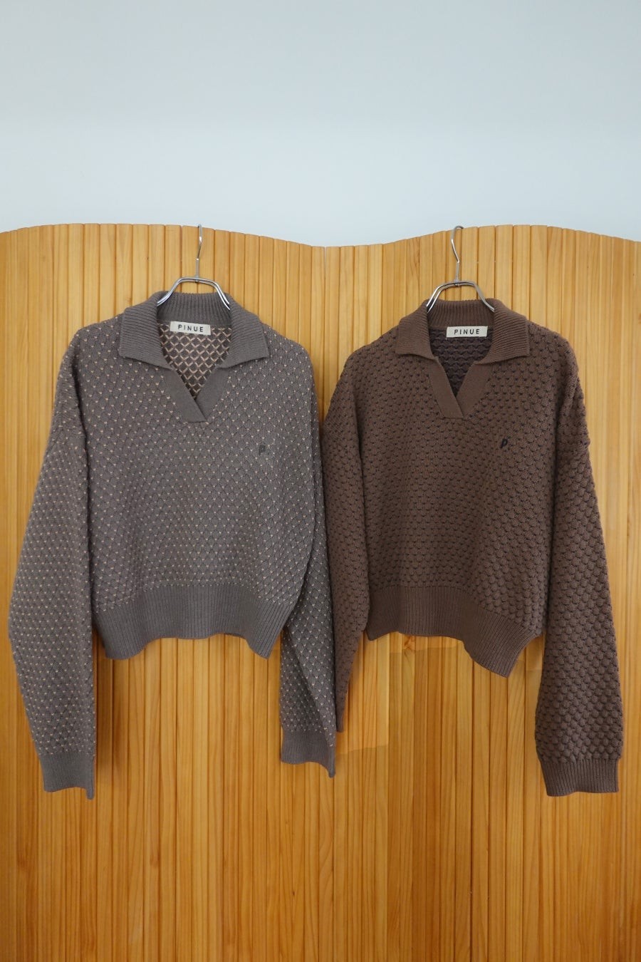 ピンドットニットトップス（GRAY / BROWN）