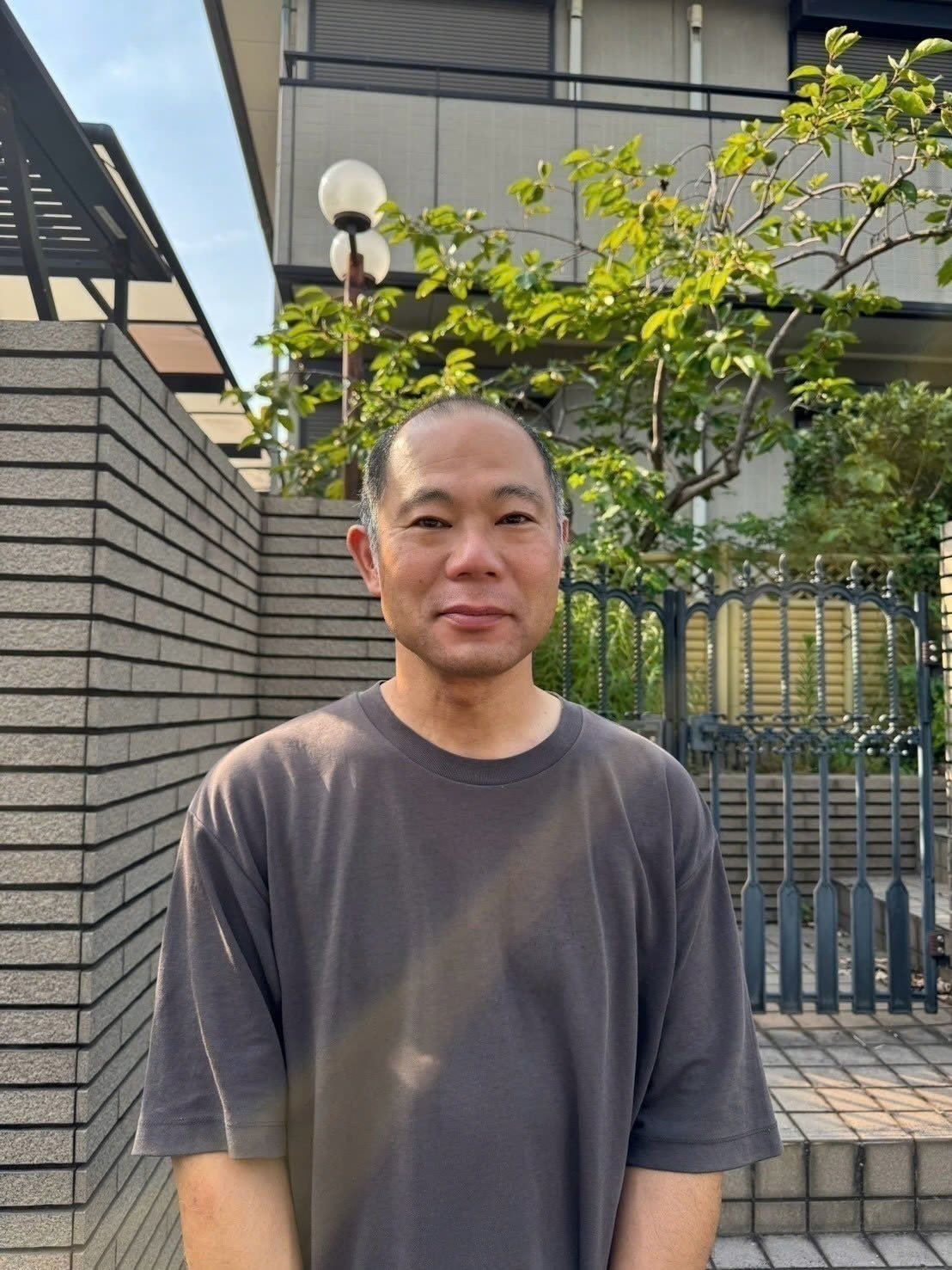 ビワの家 代表社員 上野透