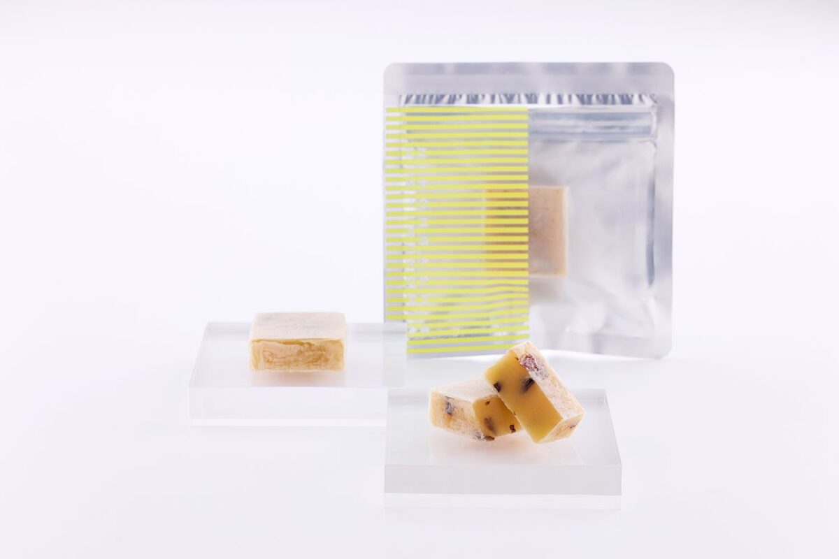 「kintsuba+ いも＆ラムレーズン」