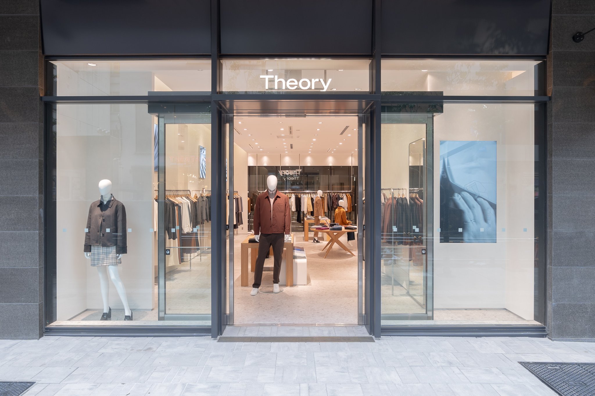 Theory 自由が丘ミューズスクエア店