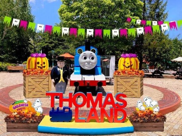 トーマスランド ハロウィーン装飾フォトスポット