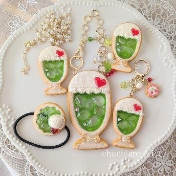 クリームソーダモチーフのアクセサリー作品