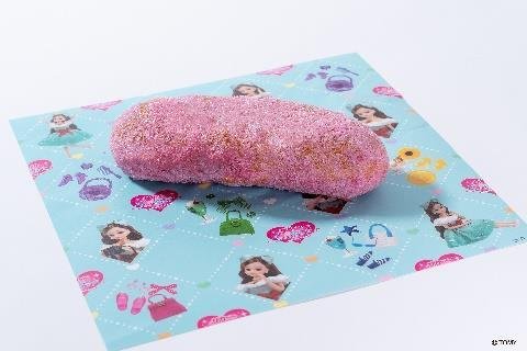 「ストロベリー揚げパン」