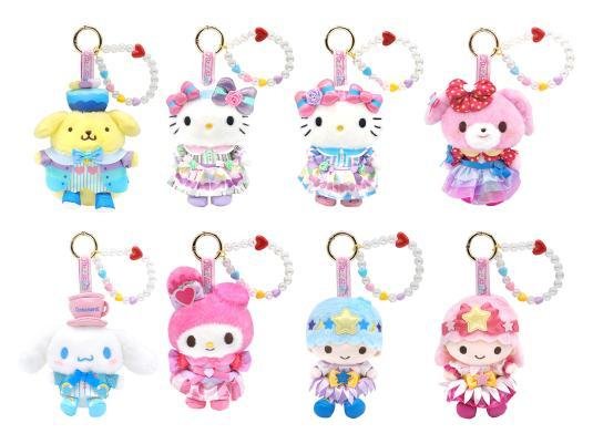 パレードコスチューム姿の8キャラクター