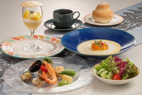 サマーランチの盛り合わせ
