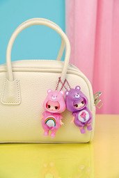 バッグに付けたぷちリカちゃん ケアベアTMコレクション