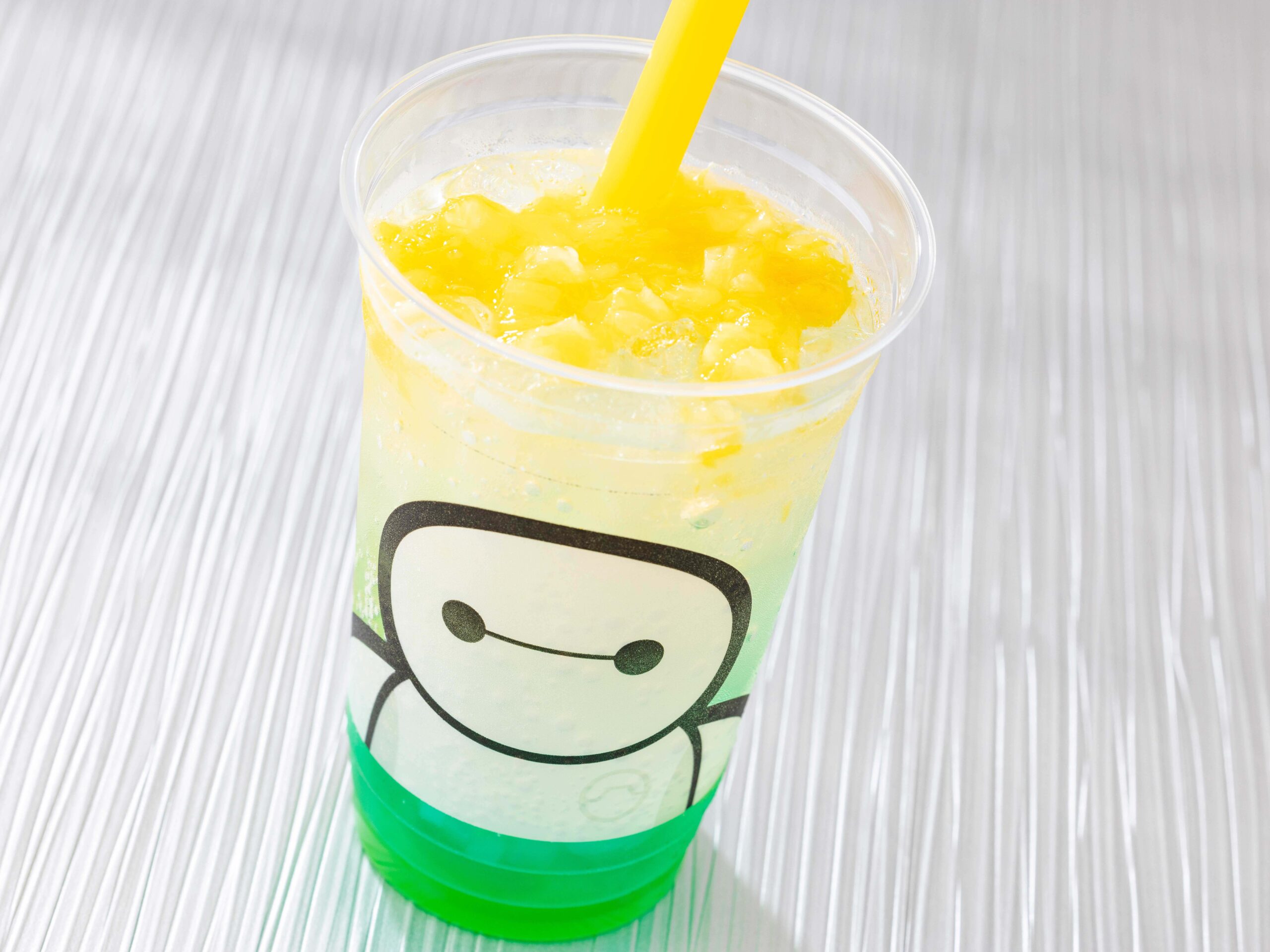 スパークリングドリンク(パイナップル&オレンジ、ナタデココ)