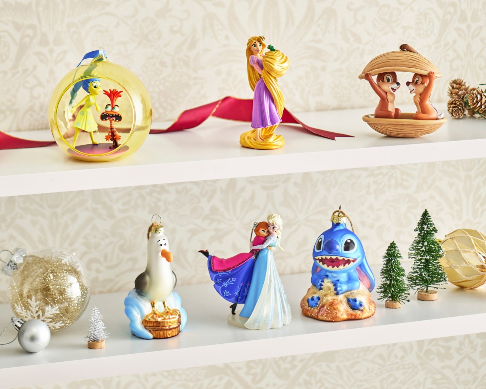 ディズニー・ピクサーキャラクターのクリスマスオーナメント