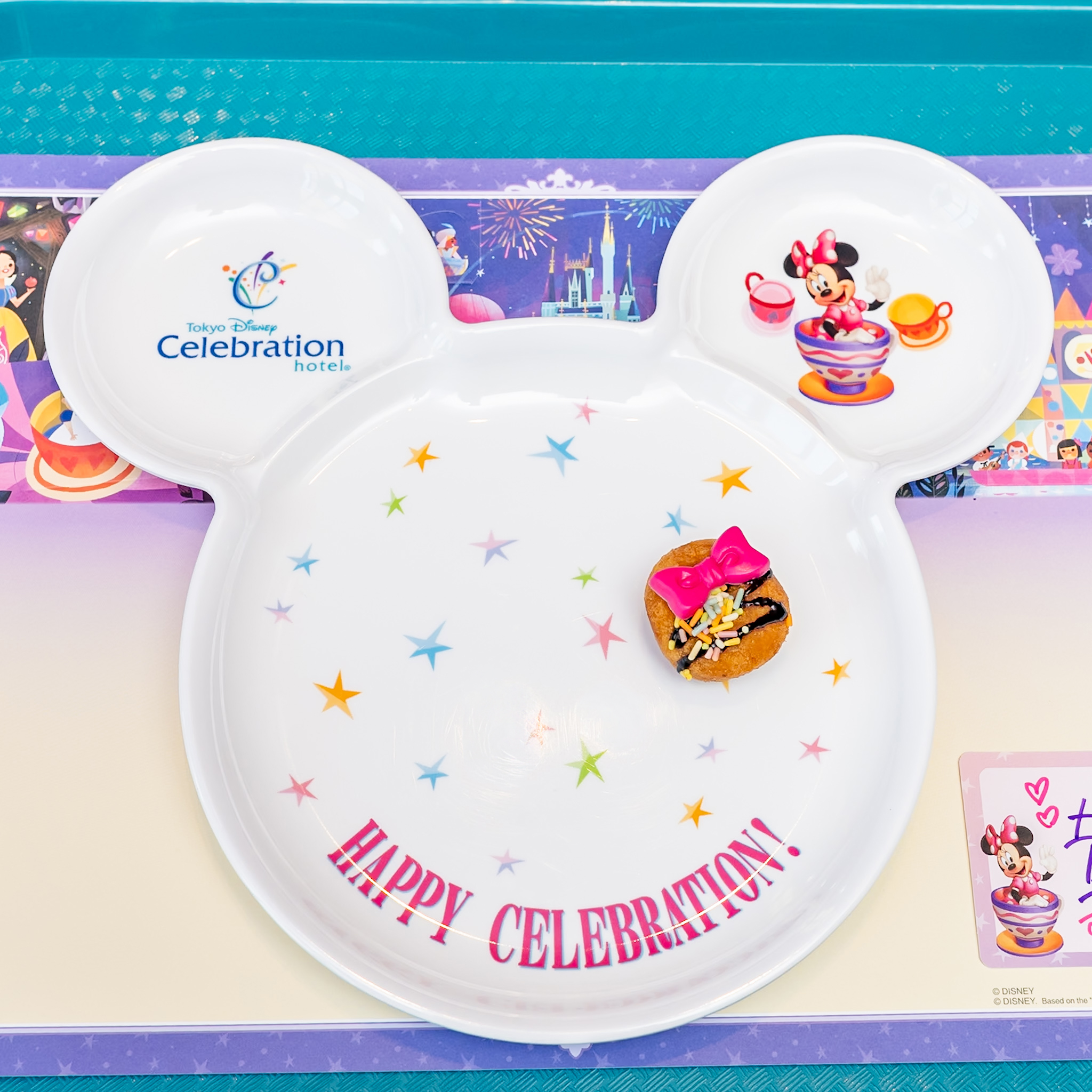 東京ディズニーセレブレーションホテル「セレブレーションプレート&セレブレーションカード」ウィッシュ・カフェ2