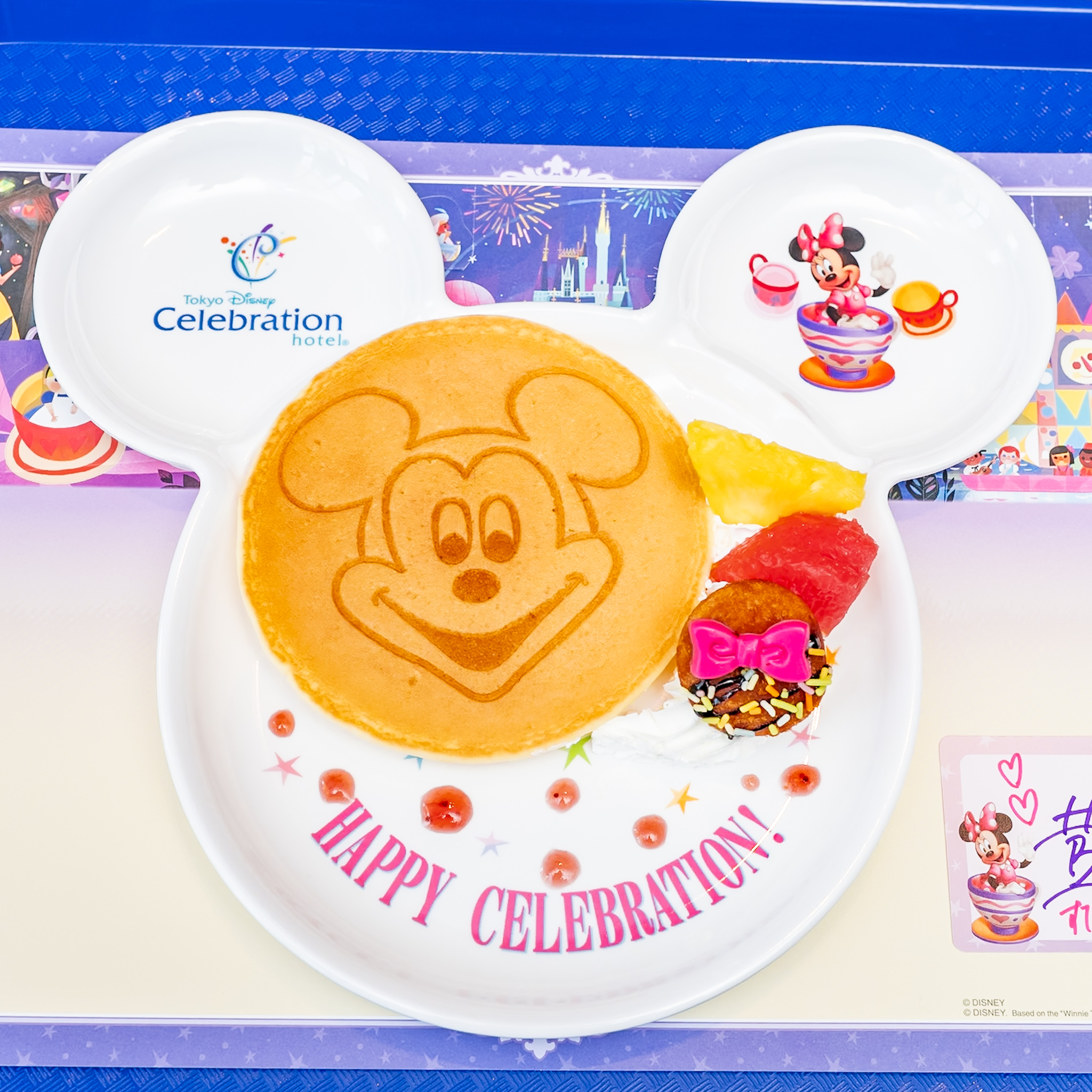 東京ディズニーセレブレーションホテル「セレブレーションプレート&セレブレーションカード」ウィッシュ・カフェ5