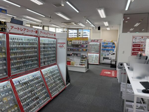 晴れる屋2 四日市店の店内