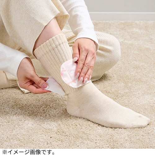 mimiho ほっと温熱ラップ 足首用の使用イメージ