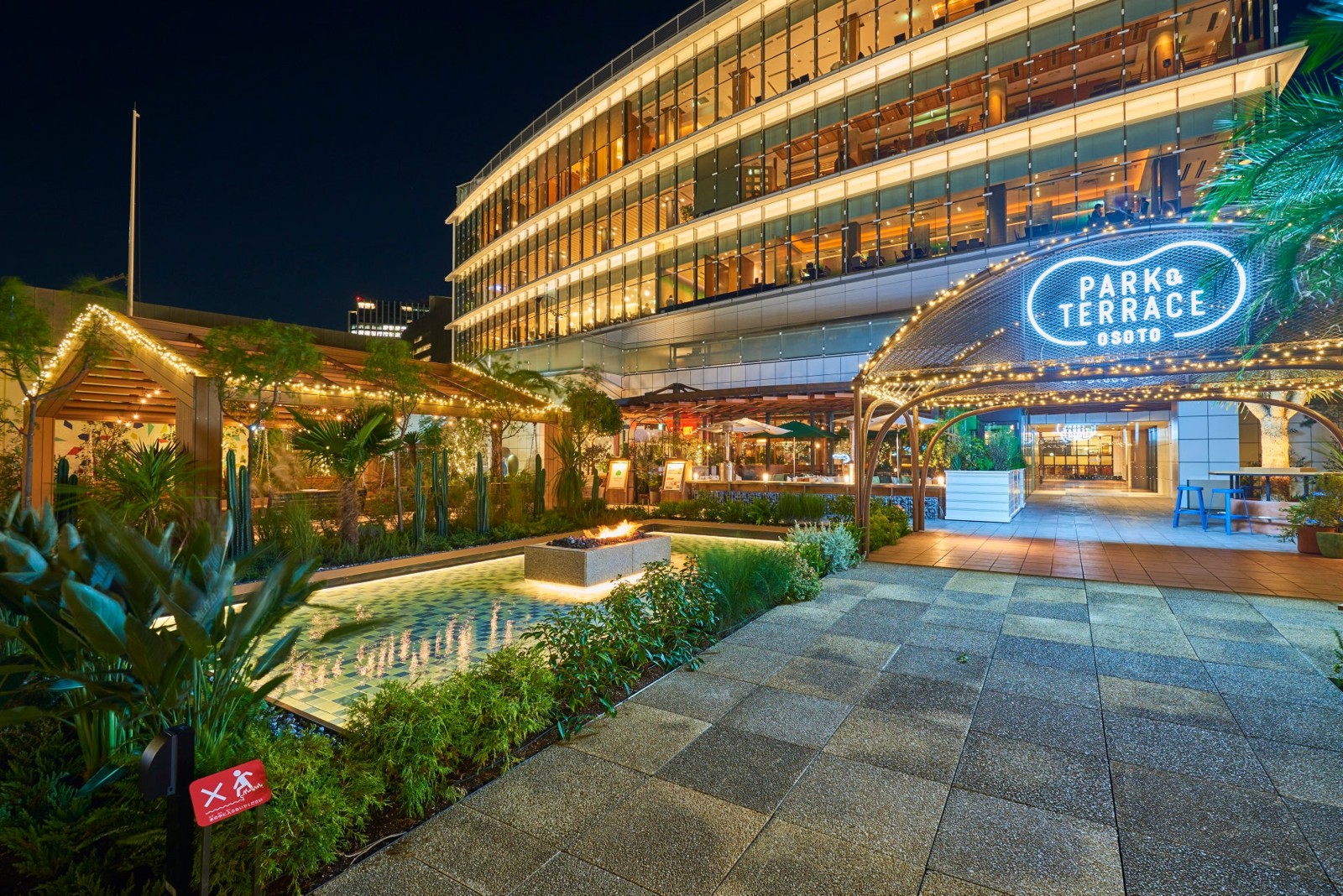 南館屋上PARK&TERRACE OSOTOのイルミネーション
