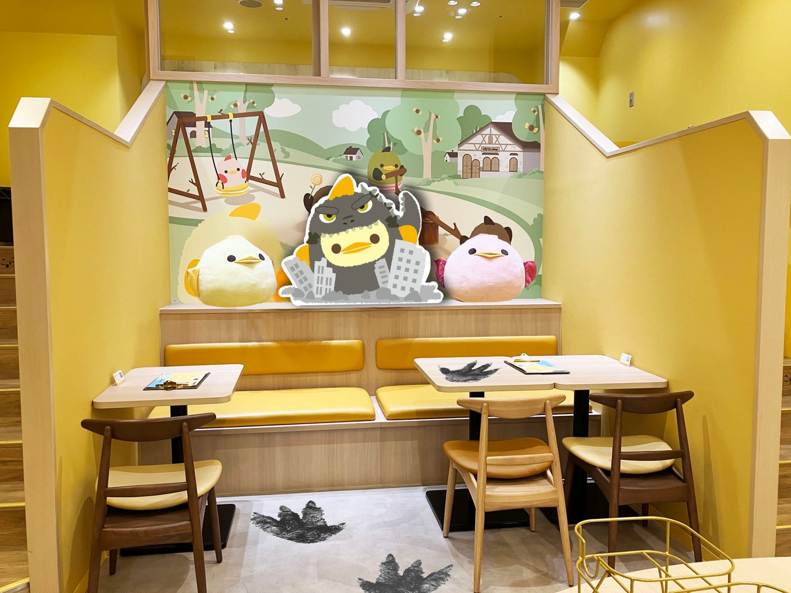 ぴよりんvillageのコラボ装飾