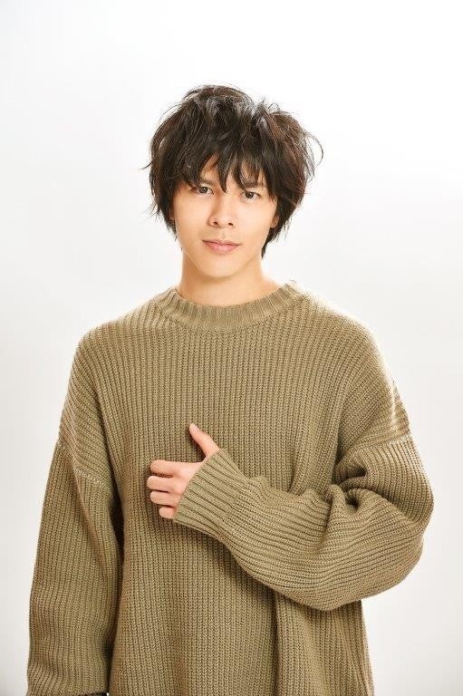 井出卓也