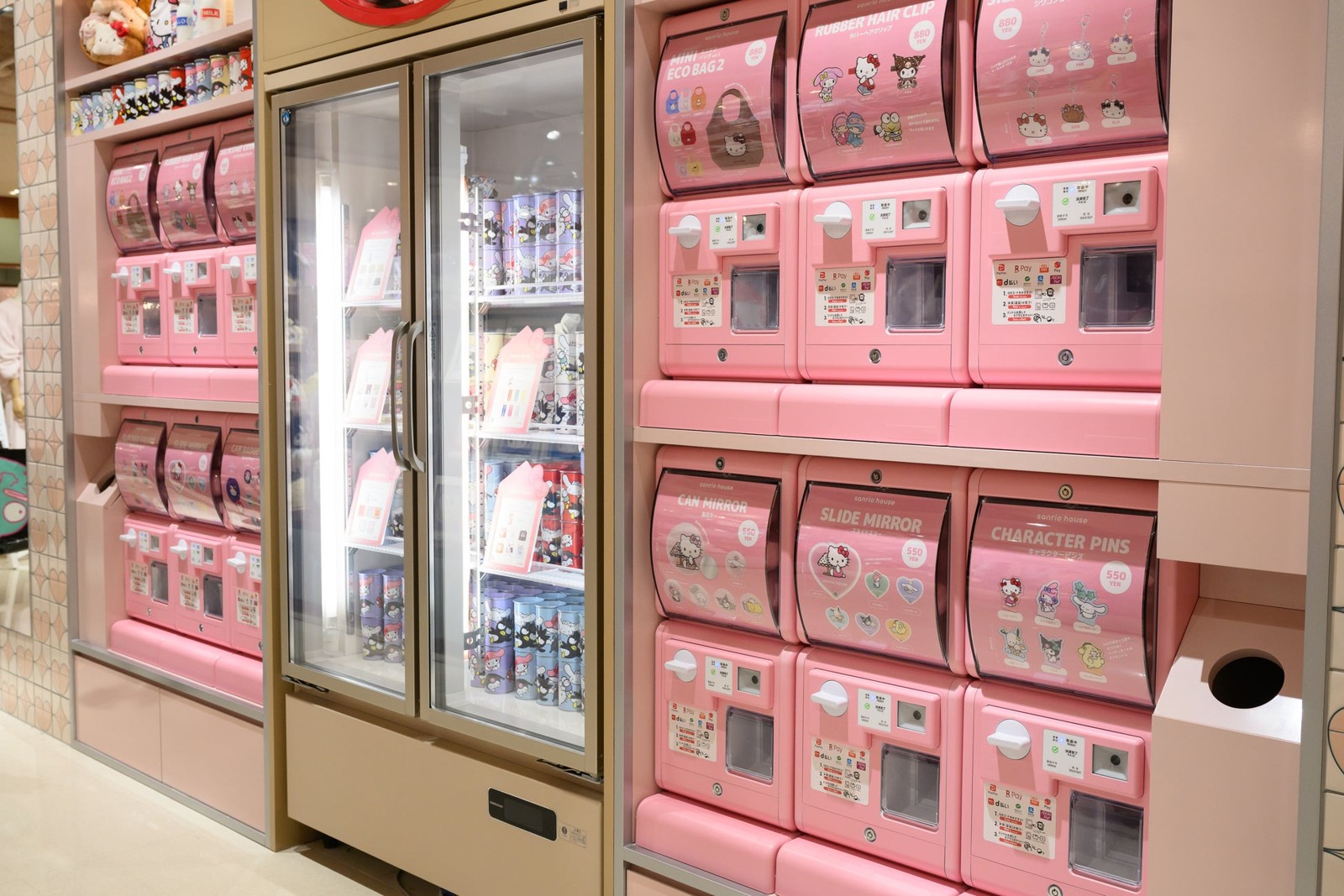 カプセルトイ売場