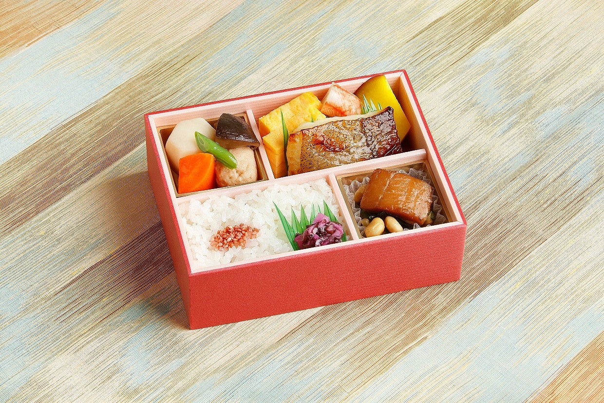 なだ万厨房 カレイの西京焼と煮付御膳