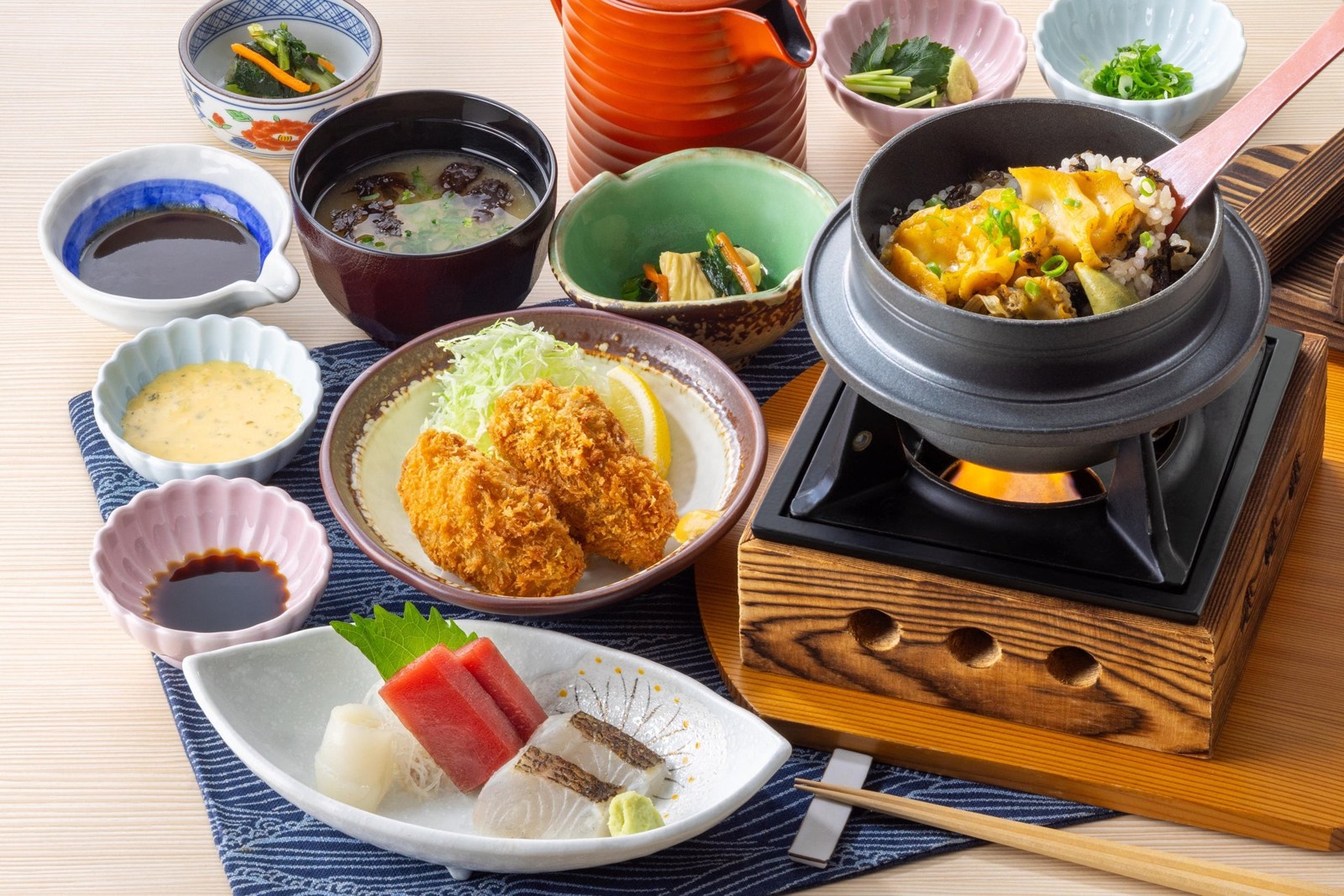 贅の振る舞い活あわび釜めし御膳
