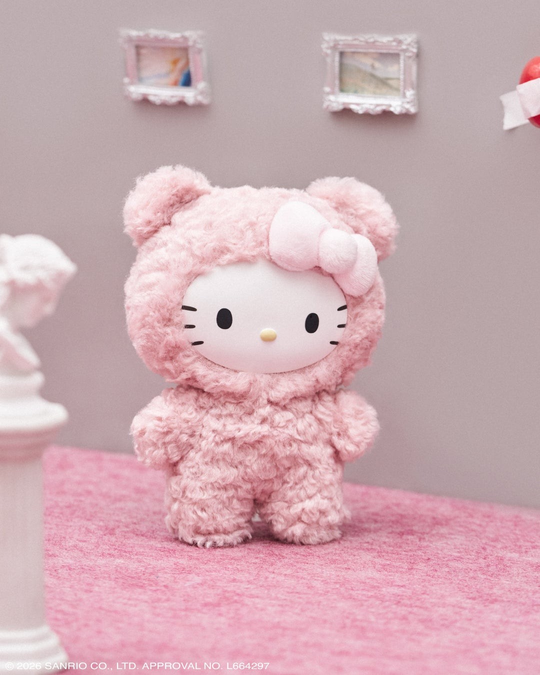 ピンクのフラッフィーハローキティベアチャーム