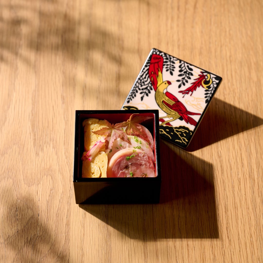 丸福樓の朝食「鳥」の器