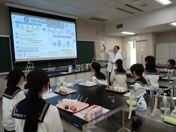 「ツナグヒ」のフルーチェが固まる仕組みを学ぶ講座