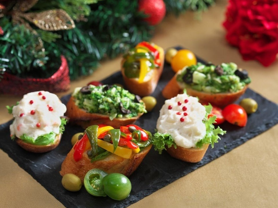クリスマスカラーのクロスティーニ