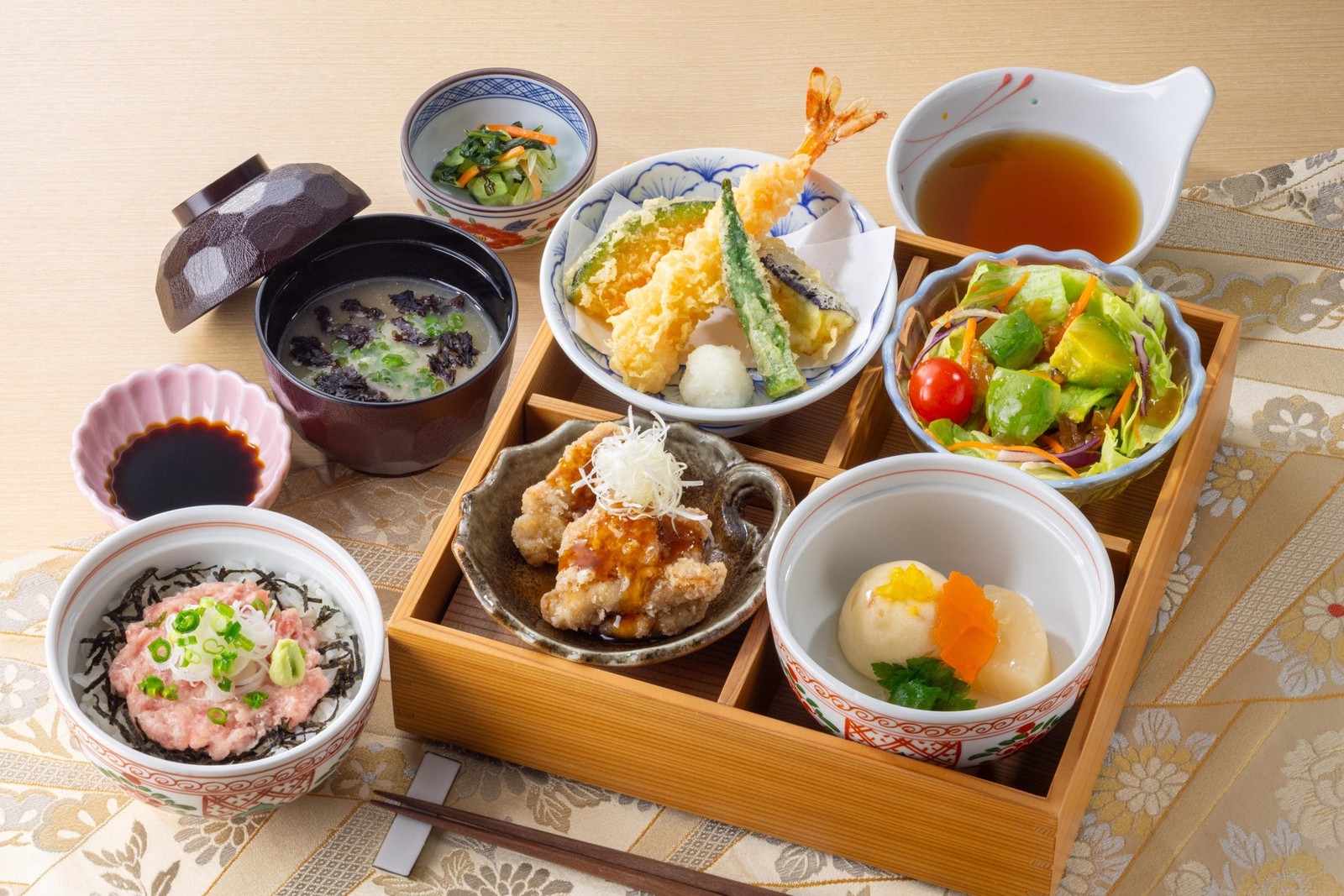 お楽しみ御膳『小町』