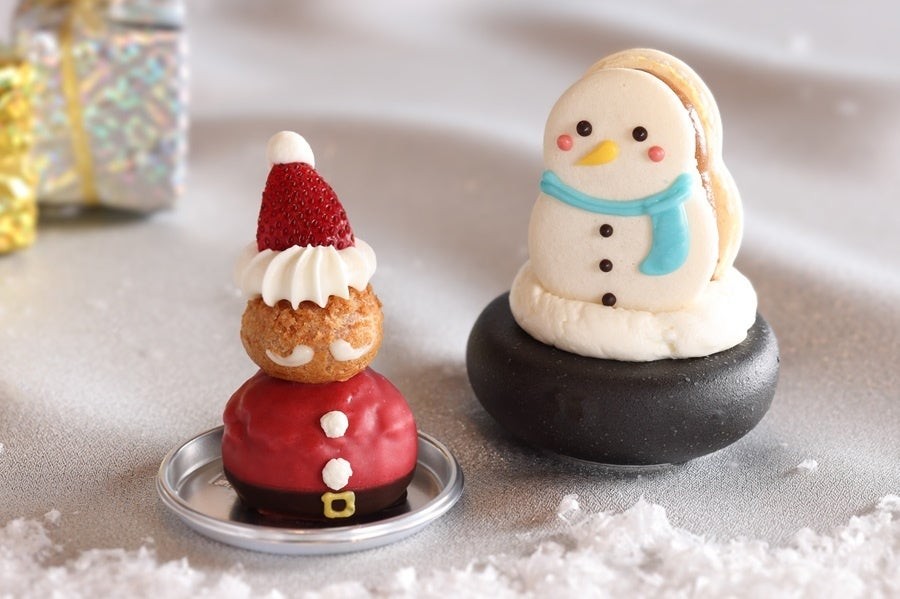 雪だるまカロンと小さなサンタクロース