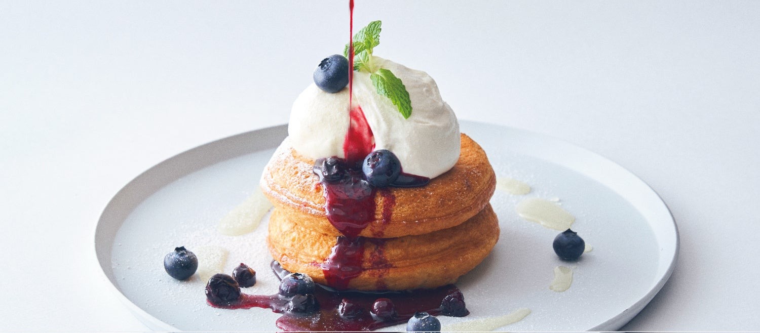 ブルーベリーとマスカルポーネクリームのパンケーキ