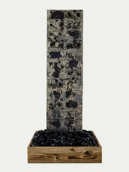 第11回リサイクルアート展 一般の部グランプリ「記録/記憶の碑」iMA