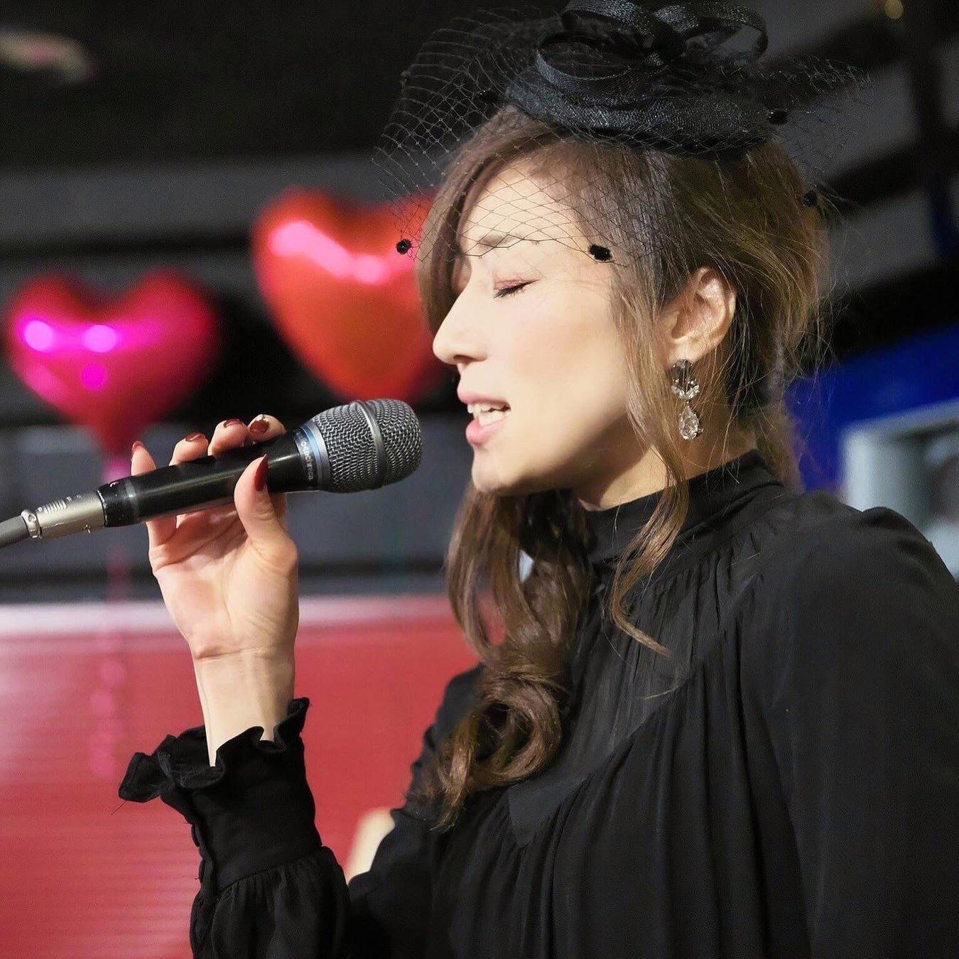 歌うジャズボーカリストyuki