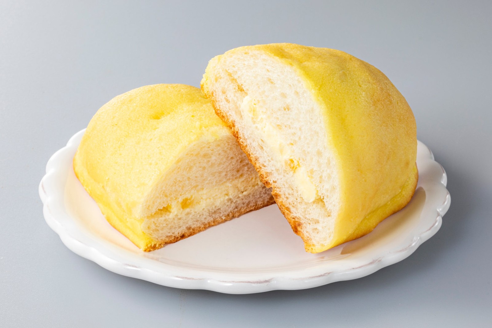 瀬戸内レモンクリームのパン