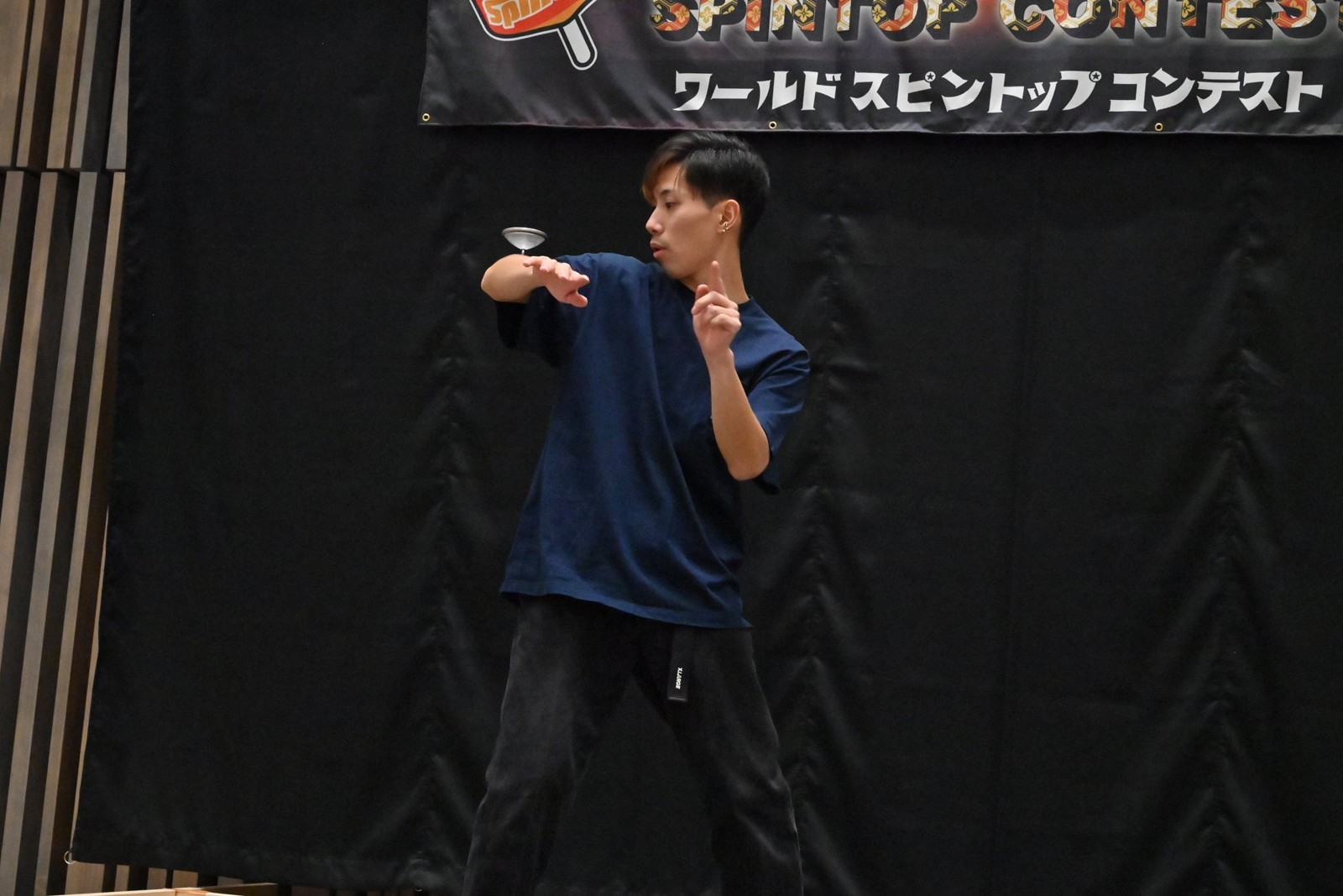 World Spintop Contestのこまパフォーマンス