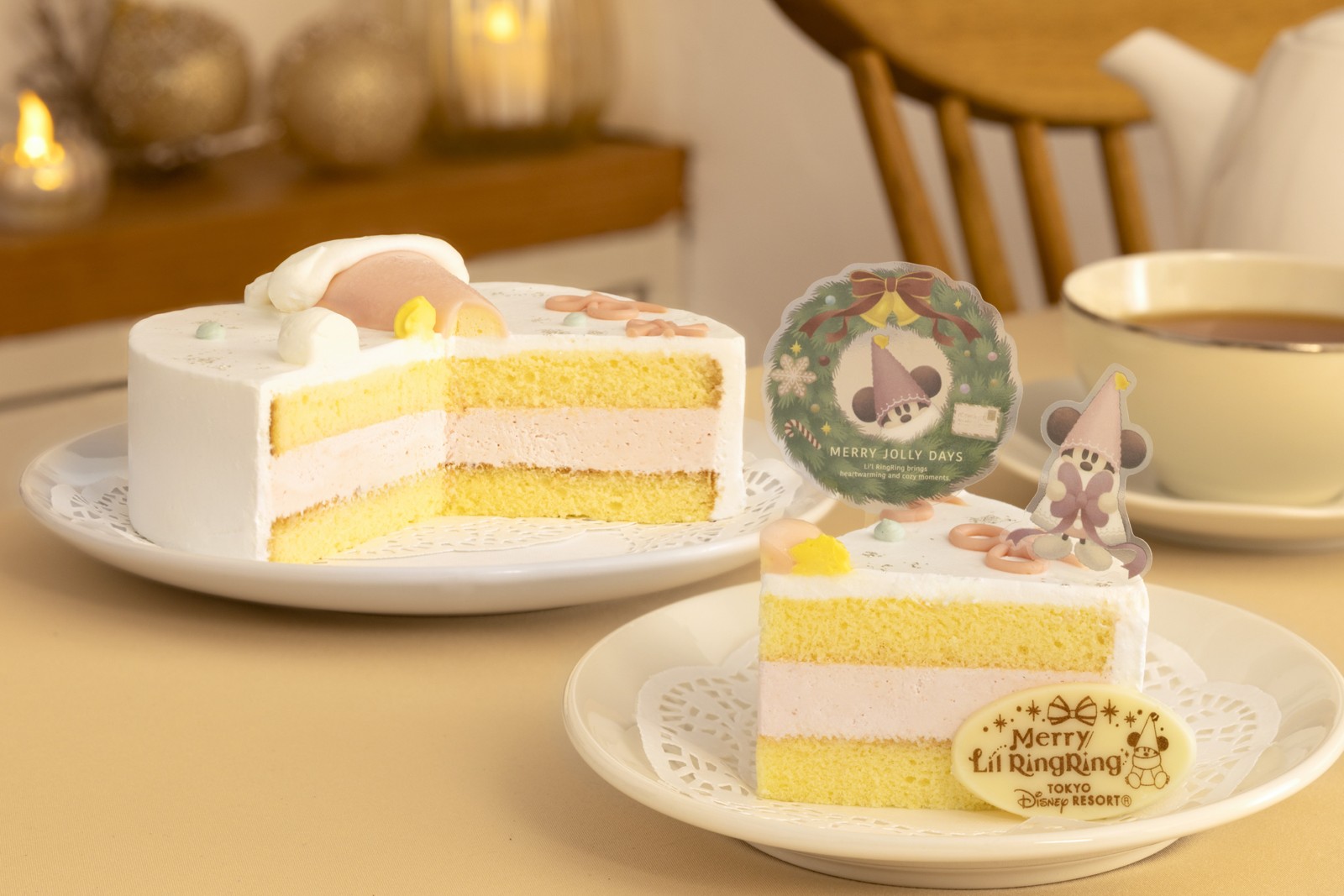 切り分けたクリスマスケーキ