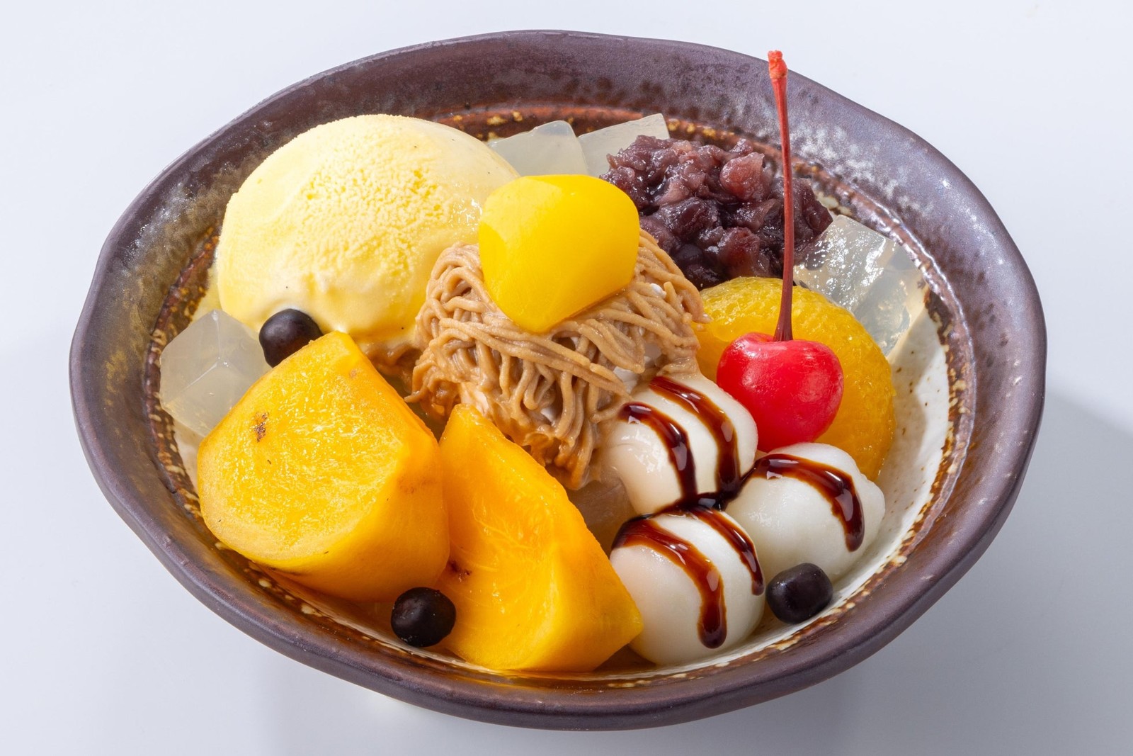 柿とモンブラン白玉クリームあんみつ