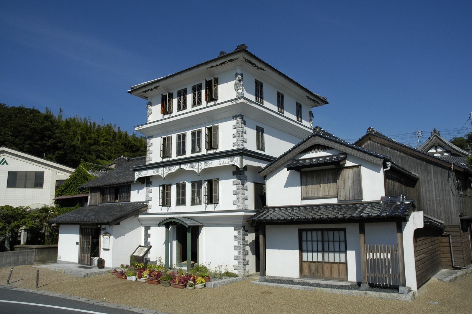 国指定重要文化財の四階楼