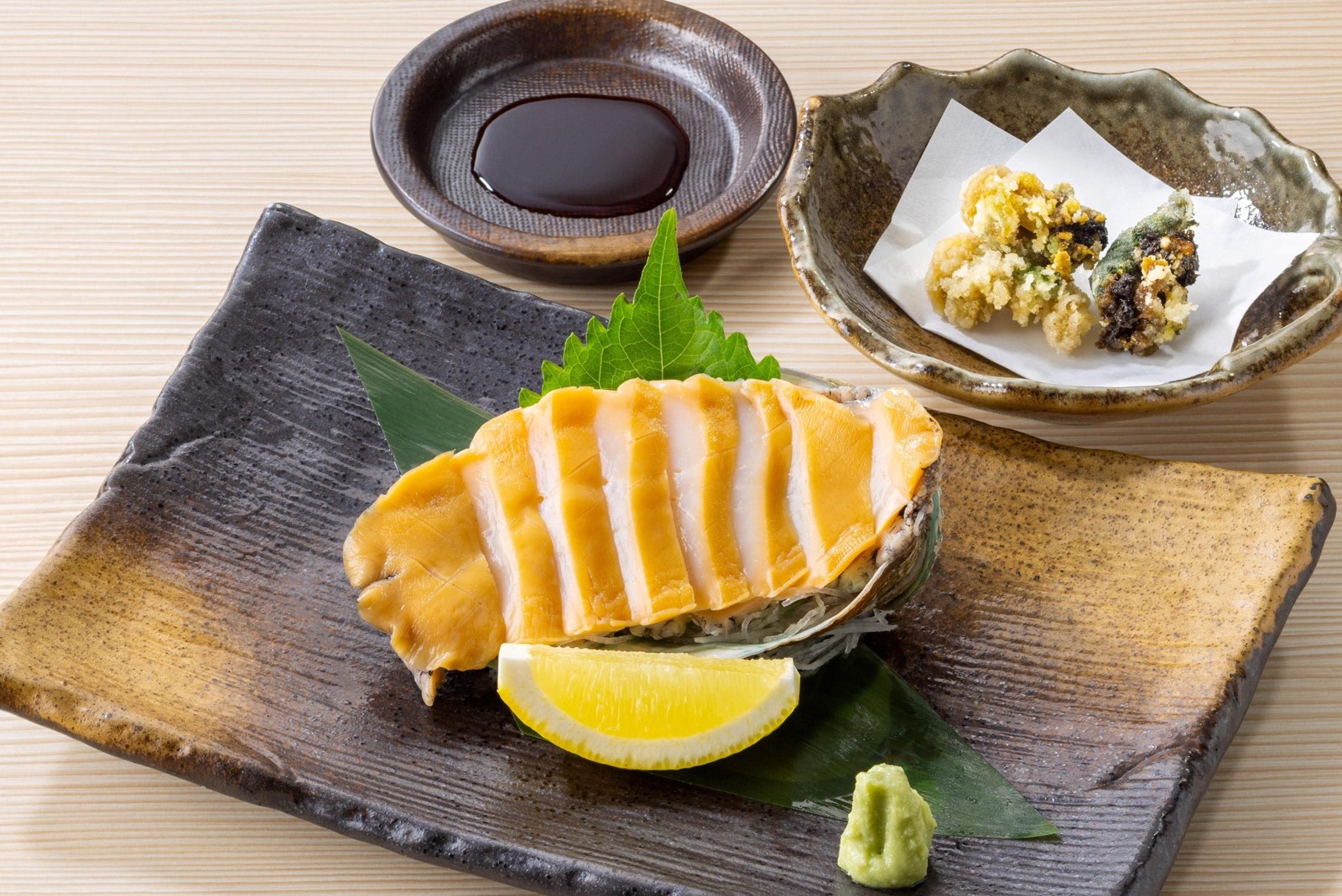 活あわびの御造り