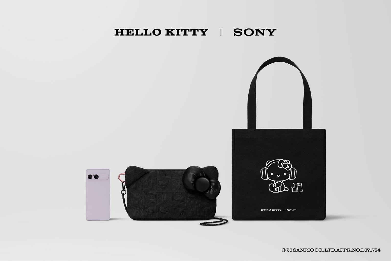『Xperia 10 VIII』と「ハローキティ」サコッシュ、トートバッグ