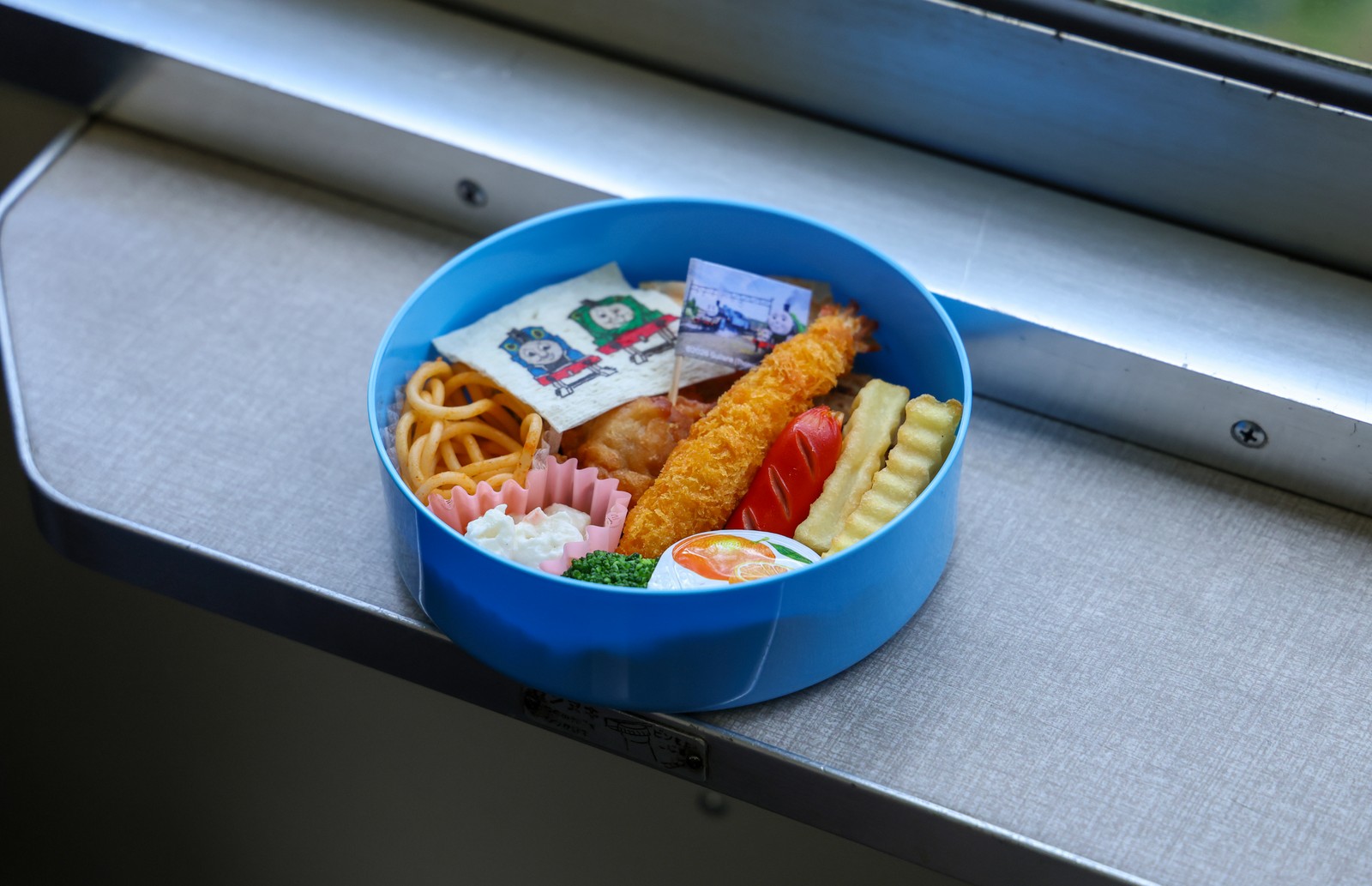 きかんしゃトーマス弁当