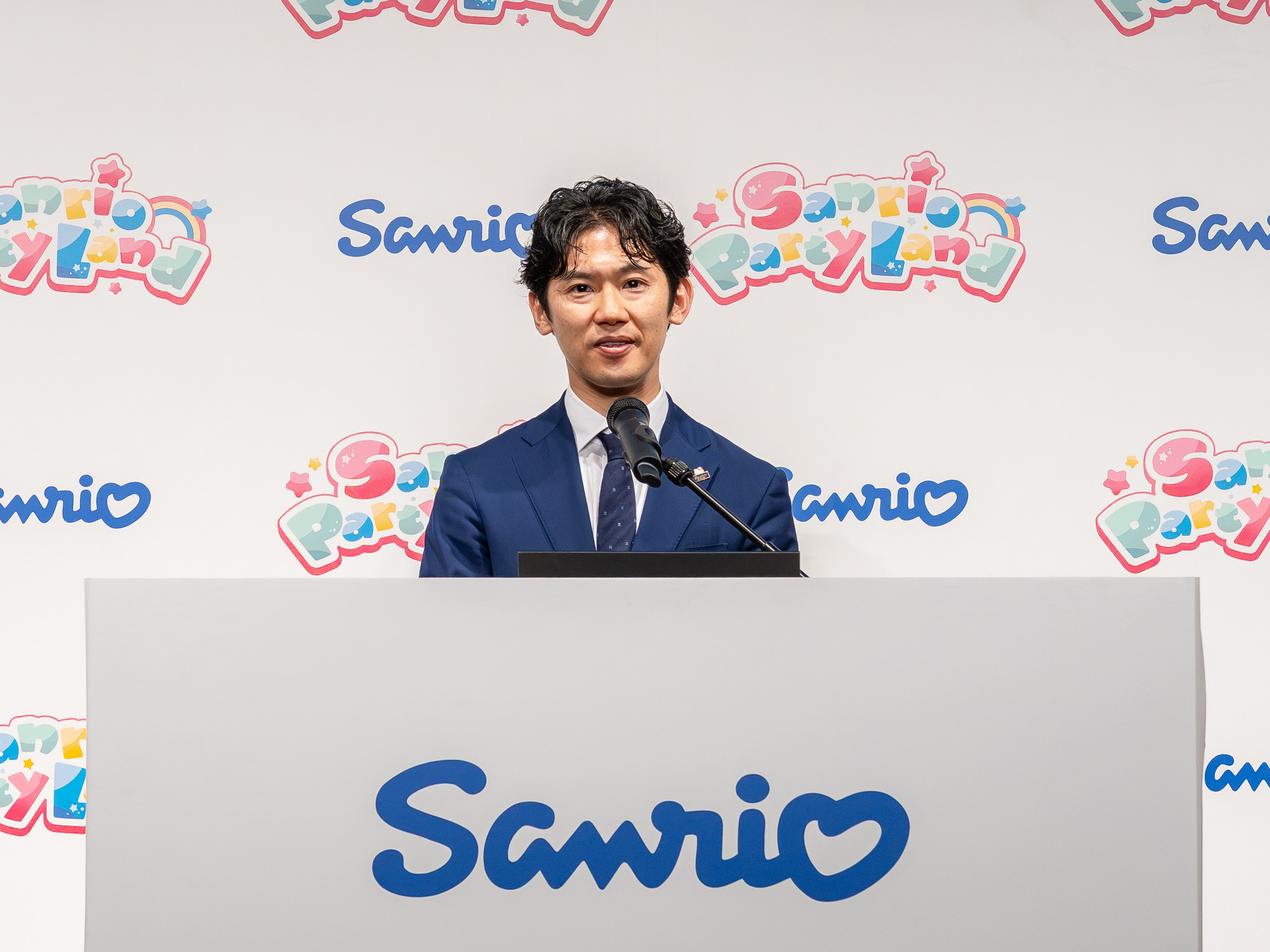 サンリオ常務執行役員 濵﨑皓介